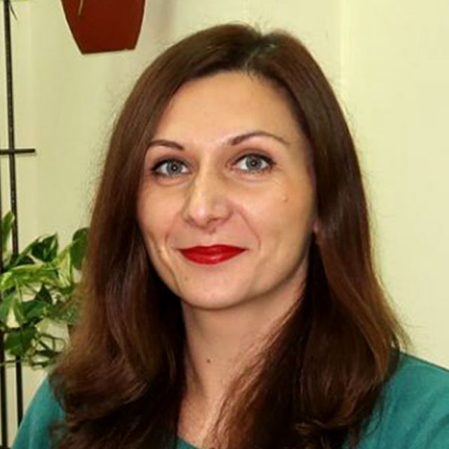 Halyna V. Holubova