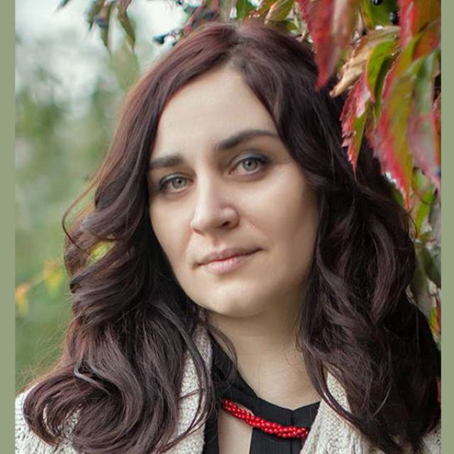 Плахотнікова Лариса Олександрівна