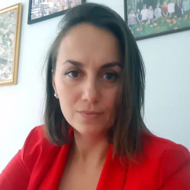 Olena A. Svyryda